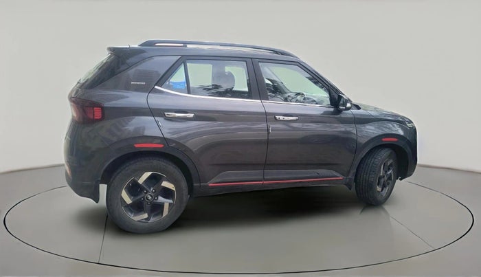 2022 Hyundai VENUE SX 1.5 (O) CRDI DUAL TONE, Diesel, Manual, 53,875 km, exterior