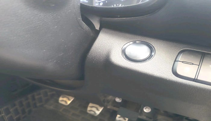 2022 Hyundai VENUE SX 1.5 (O) CRDI DUAL TONE, Diesel, Manual, 53,875 km, interior