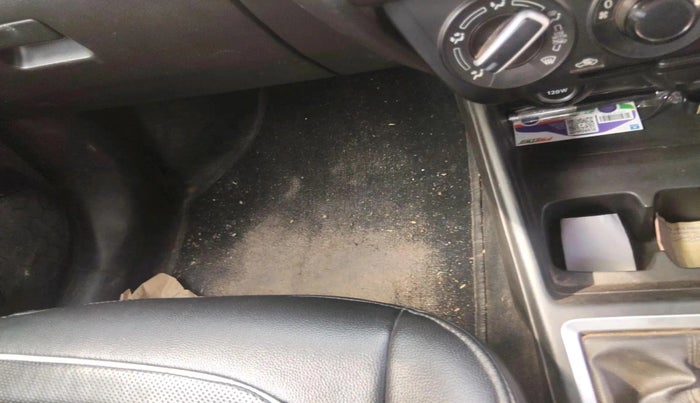 2020 Maruti Swift LXI, Petrol, Manual, 51,016 km, interior