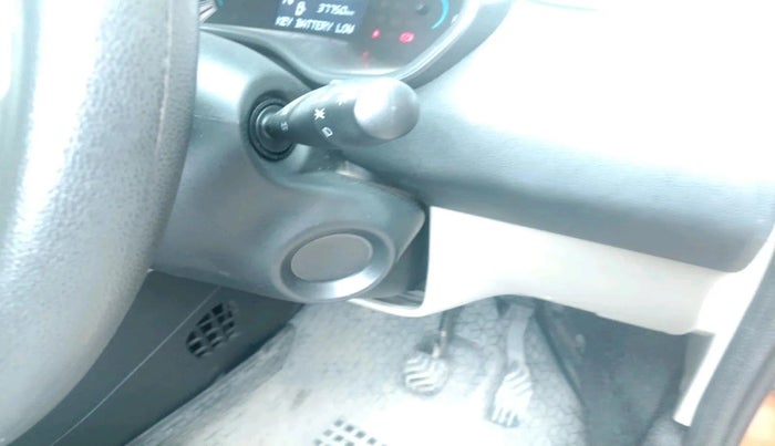 2023 Renault TRIBER RXZ AMT, Petrol, Automatic, 37,750 km, interior