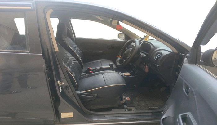 2024 Maruti Alto K10 VXi (O), Petrol, Manual, 3,303 km, interior