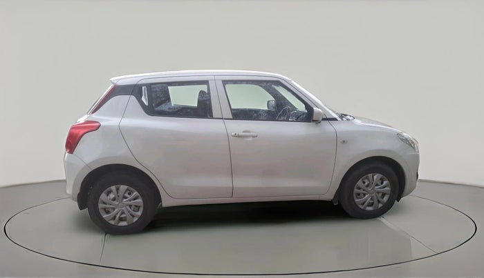 2022 Maruti Swift LXI, CNG, Manual, 40,273 km, exterior