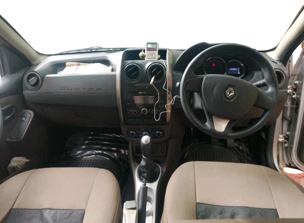 2016 Renault Duster 85 PS RXL DIESEL, Diesel, Manual, 64,258 km, interior