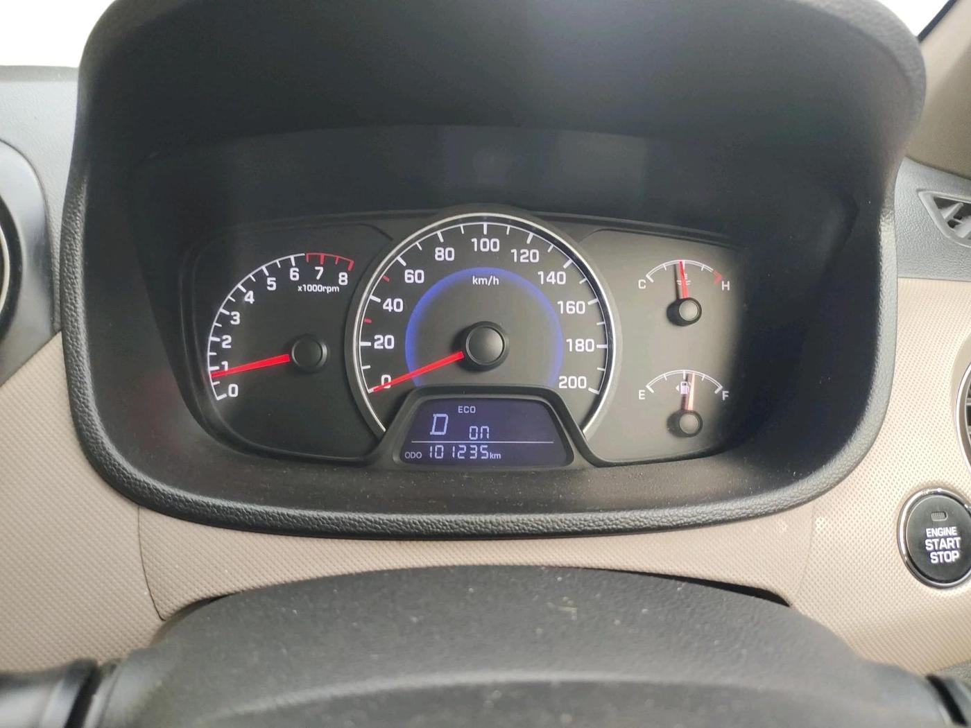 2015 Hyundai Grand i10 ASTA AT 1.2 KAPPA VTVT, Petrol, Automatic, 1,01,235 km, interior
