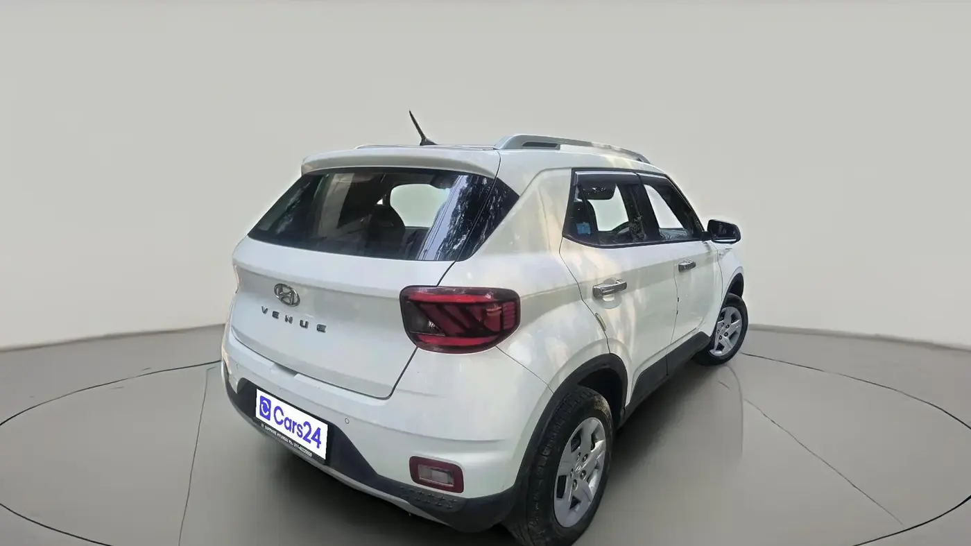 2022 Hyundai VENUE S 1.2, Petrol, Manual, 1,04,087 km, exterior