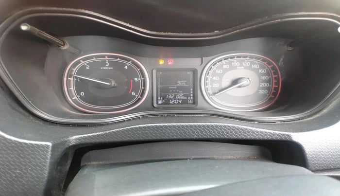 2018 Maruti Vitara Brezza ZDI, Diesel, Manual, 1,32,196 km, interior