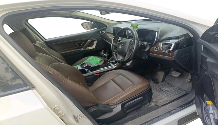 2021 Tata Harrier XZA 2.0L, Diesel, Automatic, 75,239 km, interior