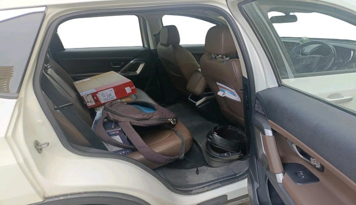 2021 Tata Harrier XZA 2.0L, Diesel, Automatic, 75,239 km, interior