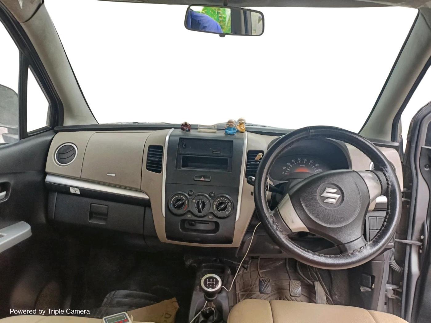 2014 Maruti Wagon R 1.0 LXI CNG, CNG, Manual, 1,42,785 km, interior