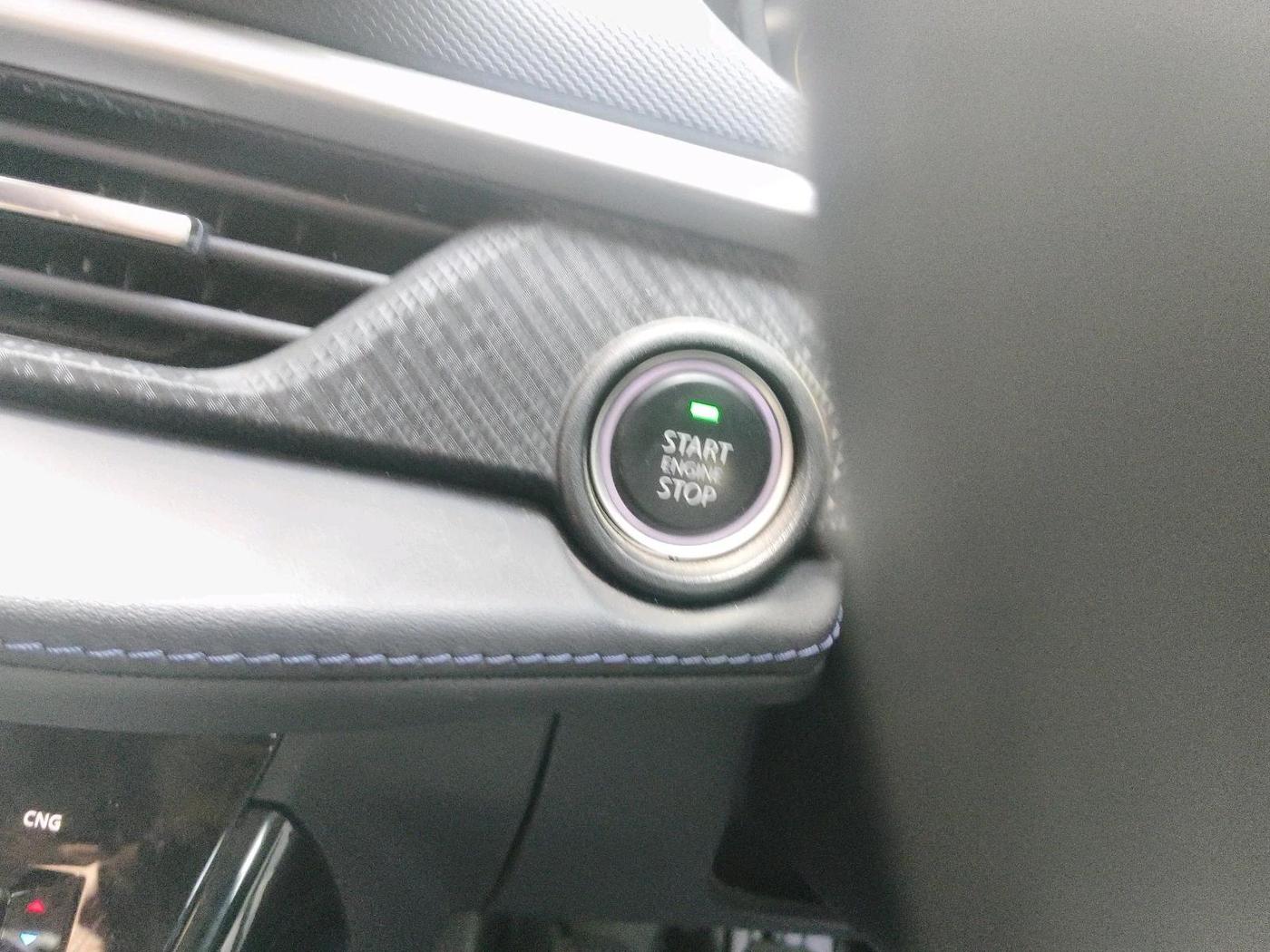 2025 Tata NEXON Creative Plus (S) 1.2 iCNG 6MT Dark Edition, CNG, Manual, 9,624 km, interior