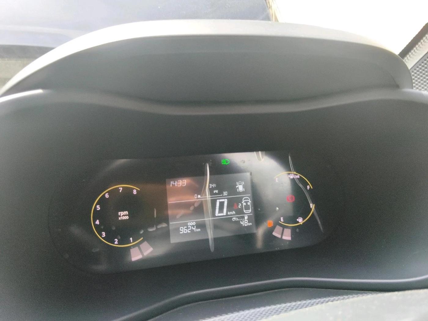 2025 Tata NEXON Creative Plus (S) 1.2 iCNG 6MT Dark Edition, CNG, Manual, 9,624 km, interior