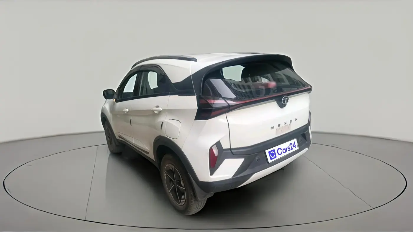 2023 Tata NEXON CREATIVE+ SUNROOF AMT 1.2 PETROL, Petrol, Automatic, 17,745 km, exterior
