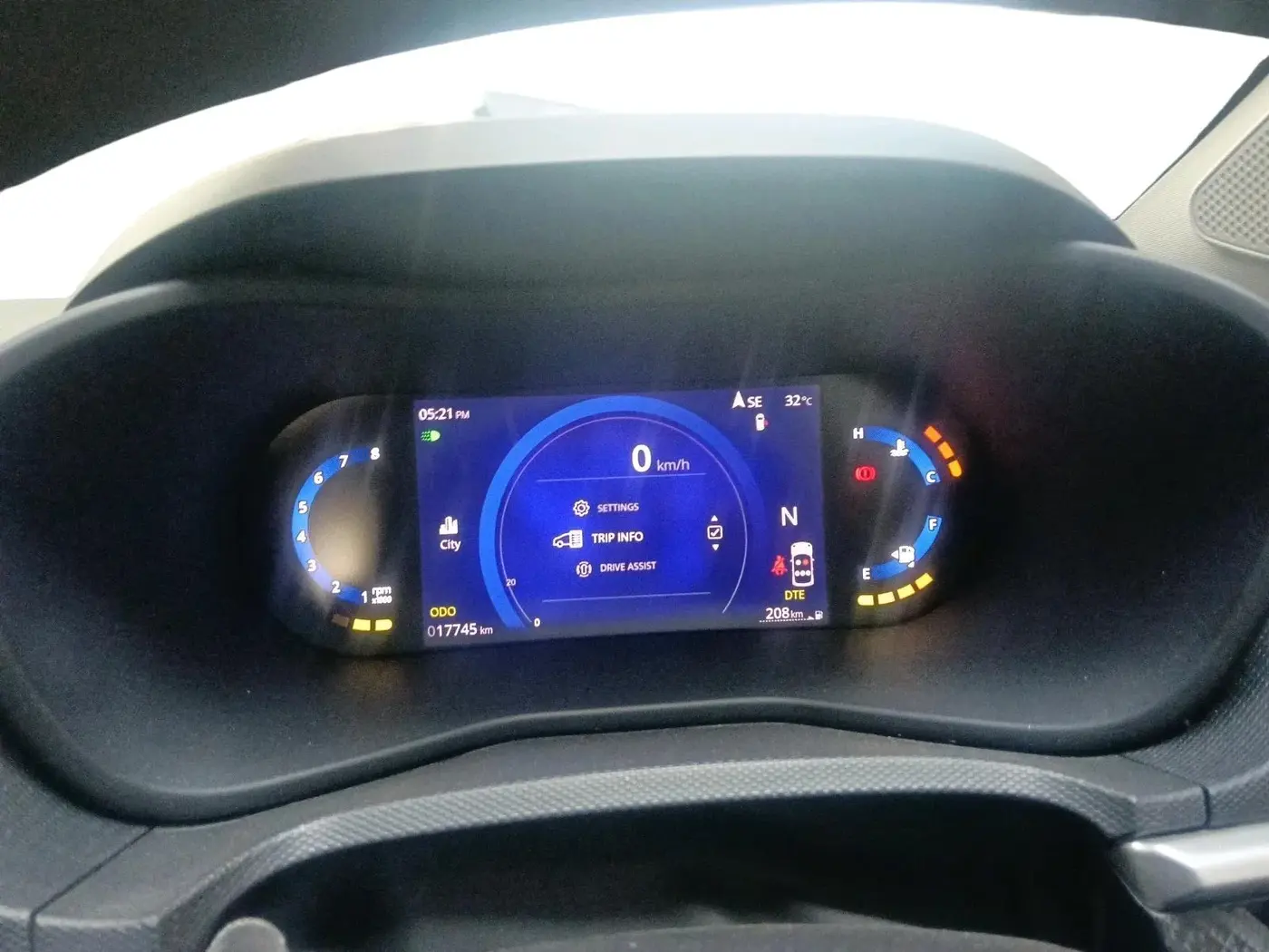 2023 Tata NEXON CREATIVE+ SUNROOF AMT 1.2 PETROL, Petrol, Automatic, 17,745 km, interior