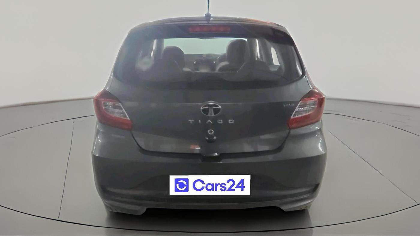 2025 Tata Tiago XTA CNG , CNG, Automatic, 12,877 km, exterior