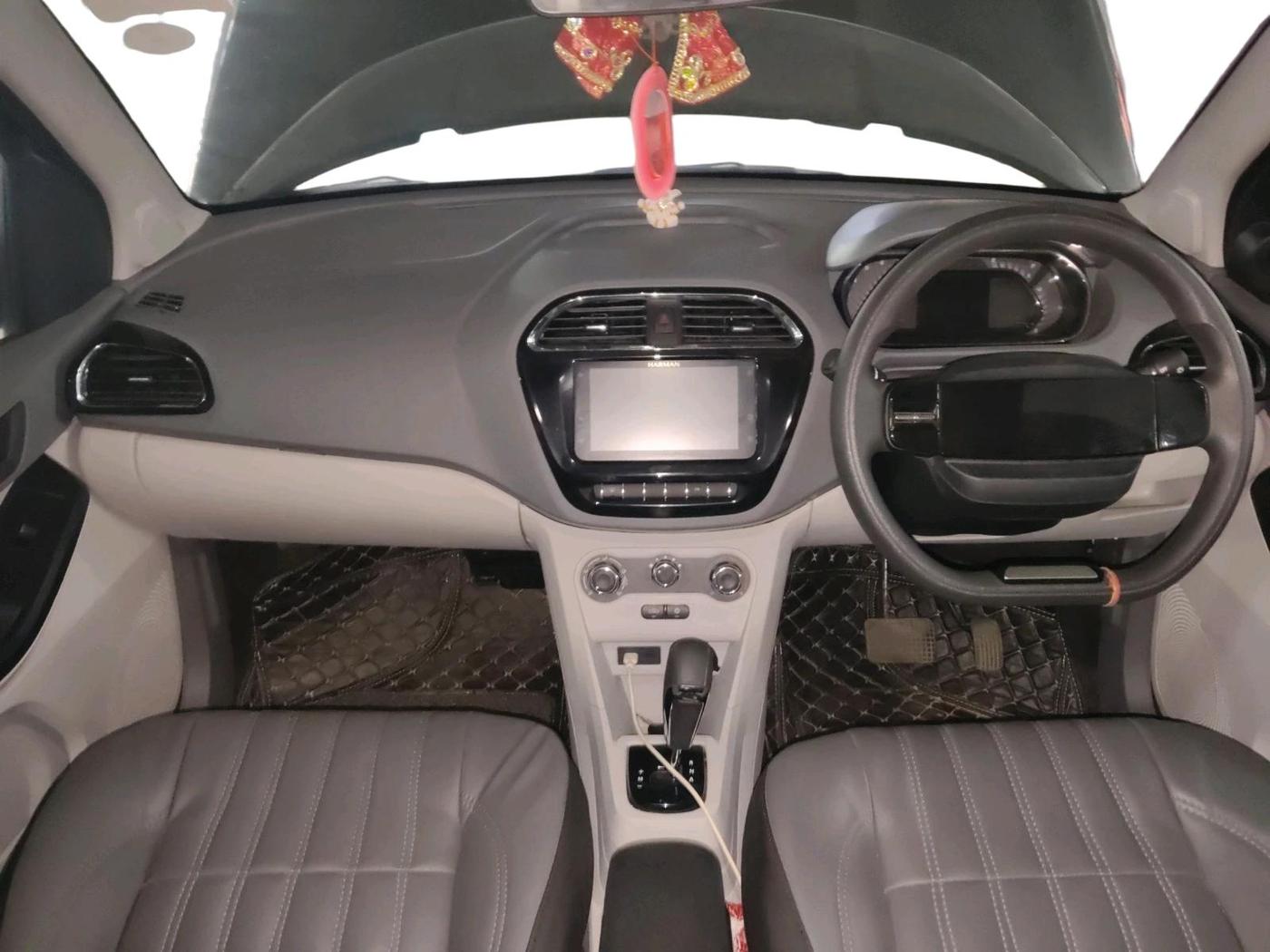 2025 Tata Tiago XTA CNG , CNG, Automatic, 12,877 km, interior