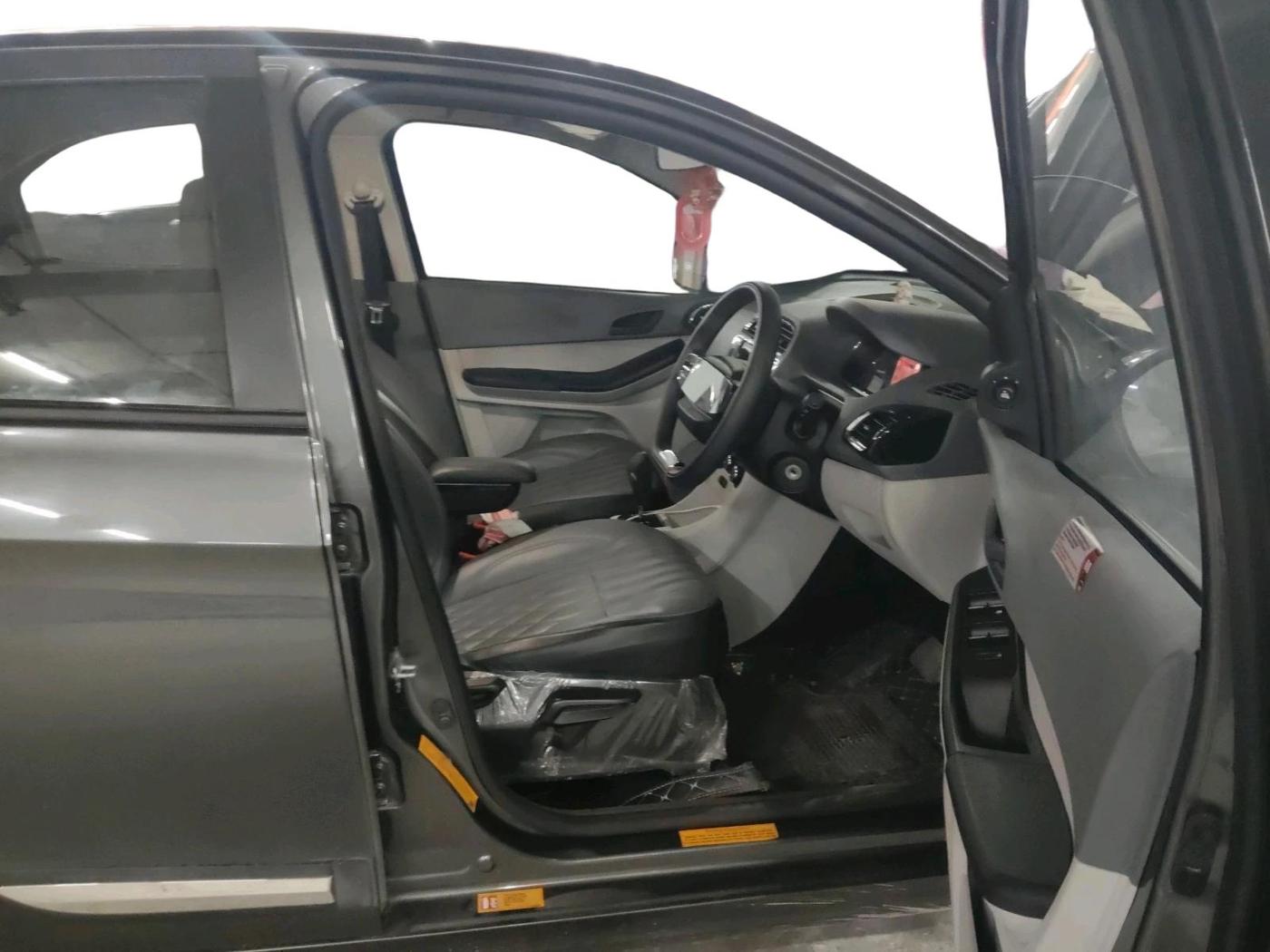 2025 Tata Tiago XTA CNG , CNG, Automatic, 12,877 km, interior