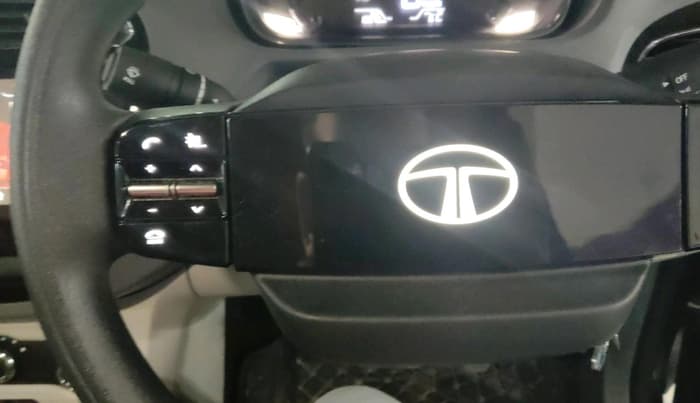 2025 Tata Tiago XTA CNG , CNG, Automatic, 12,877 km, interior