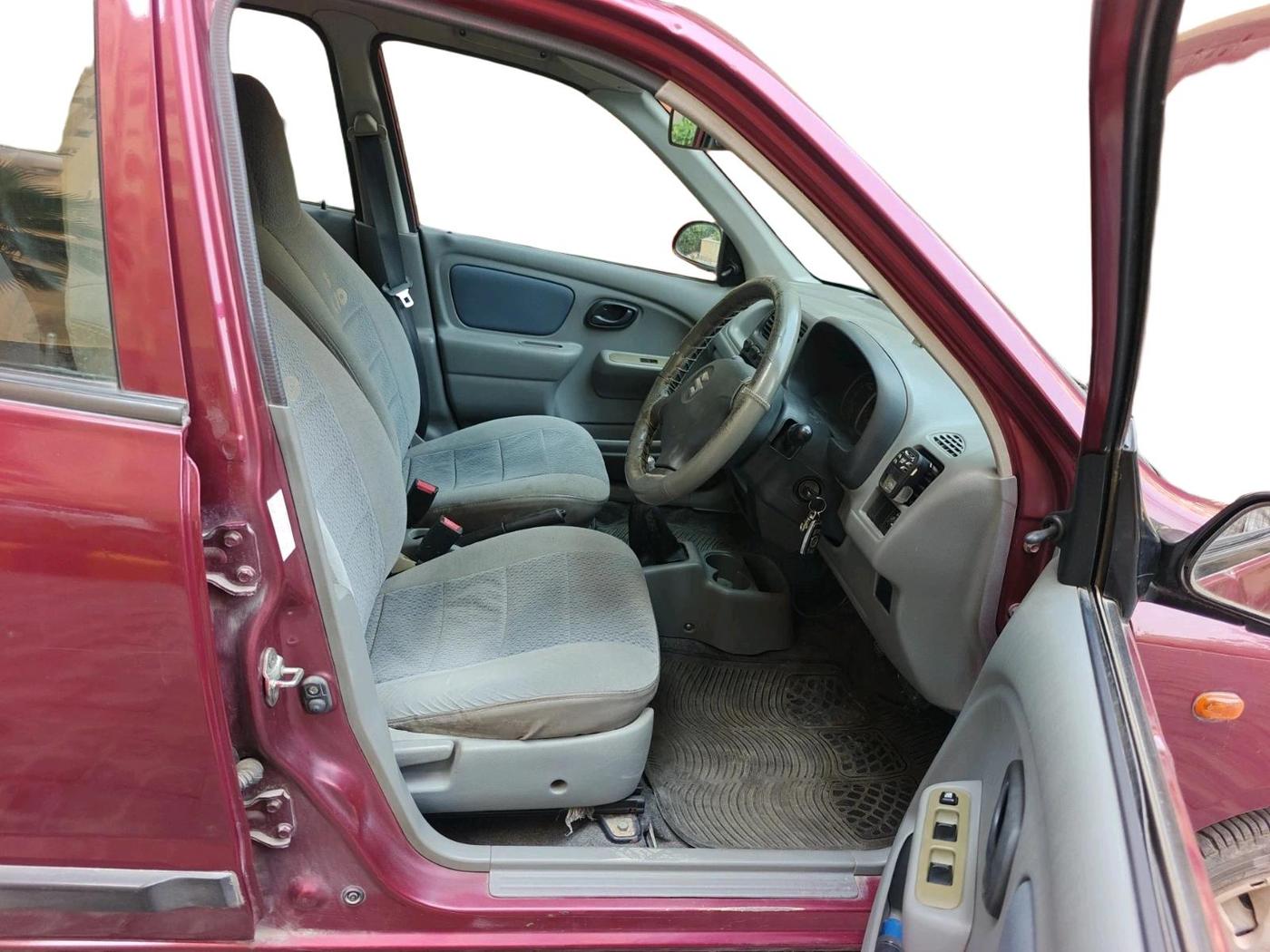 2012 Maruti Alto K10 VXI, Petrol, Manual, 38,602 km, interior