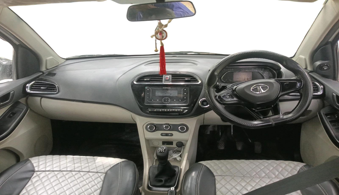 2022 Tata TIGOR XZ CNG, CNG, Manual, 79,567 km, interior
