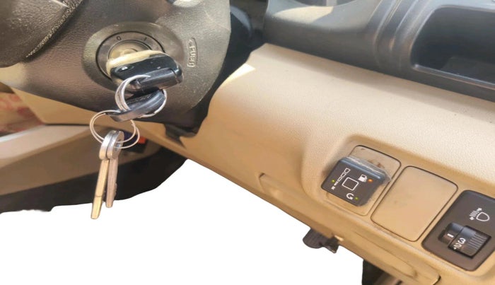 2011 Honda City 1.5L I-VTEC S MT, CNG, Manual, 95,389 km, interior