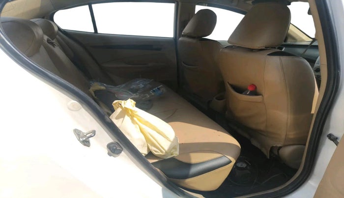 2011 Honda City 1.5L I-VTEC S MT, CNG, Manual, 95,389 km, interior