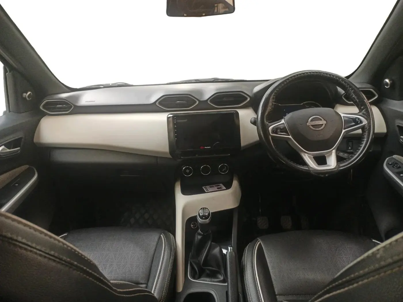 2021 Nissan MAGNITE XV EXECUTIVE TURBO, Petrol, Manual, 63,096 km, interior