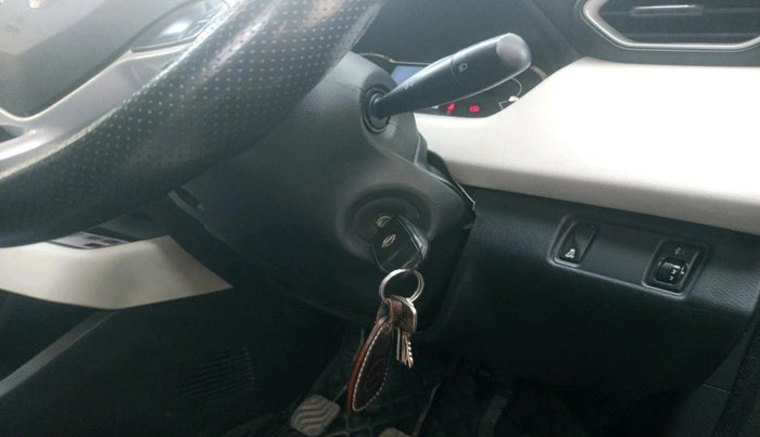 2021 Nissan MAGNITE XV EXECUTIVE TURBO, Petrol, Manual, 63,096 km, interior