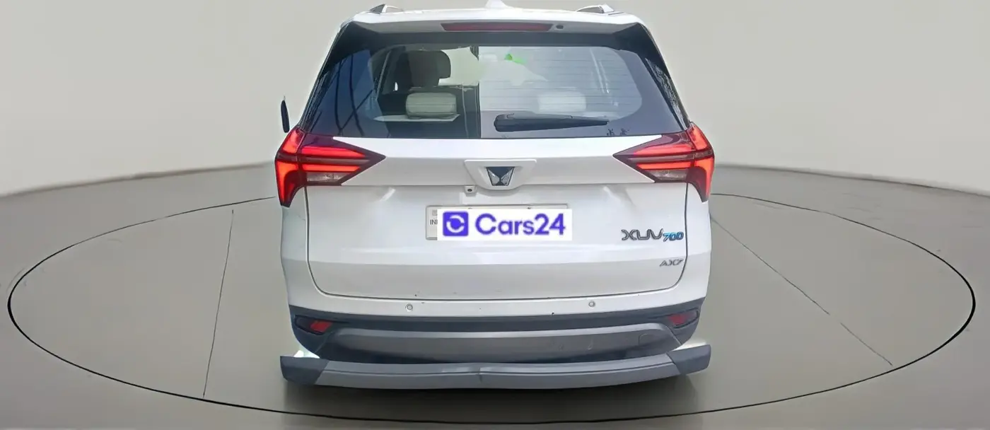 2023 Mahindra XUV700 AX 7 P AT 7 STR, Petrol, Automatic, 43,853 km, exterior