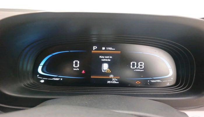 2023 Hyundai VENUE SX (O) 1.0 TURBO DCT DUAL TONE, Petrol, Automatic, 35,105 km, interior