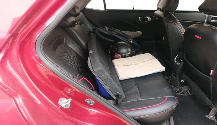 2023 Hyundai VENUE SX (O) 1.0 TURBO DCT DUAL TONE, Petrol, Automatic, 35,105 km, interior