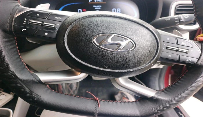 2023 Hyundai VENUE SX (O) 1.0 TURBO DCT DUAL TONE, Petrol, Automatic, 35,105 km, interior