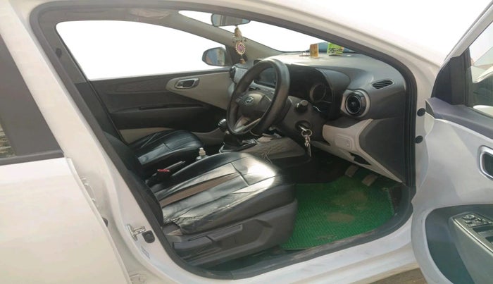 2020 Hyundai GRAND I10 NIOS SPORTZ 1.2 KAPPA VTVT, Petrol, Manual, 37,607 km, interior