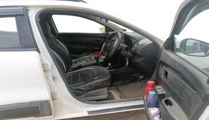 2017 Renault Kwid RXL, Petrol, Manual, 53,607 km, interior