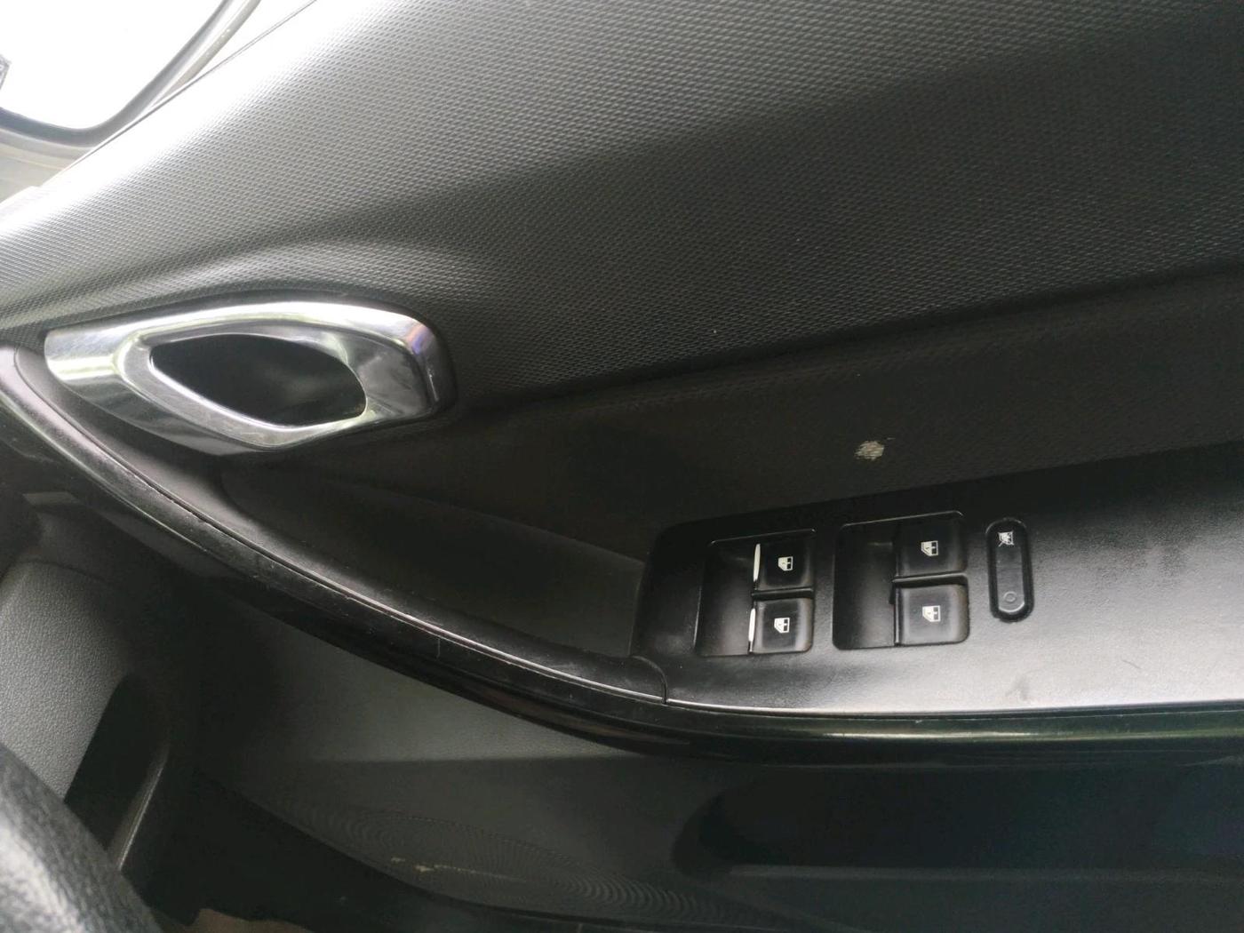 2017 Tata TIGOR XZ PETROL, CNG, Manual, 92,384 km, interior