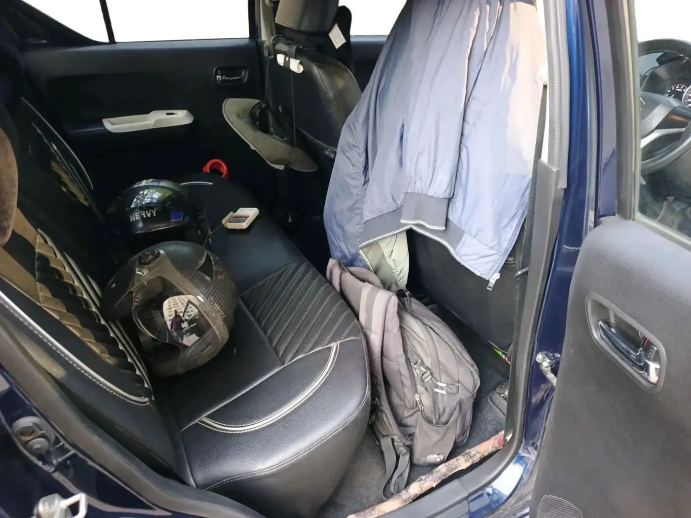 2023 Maruti IGNIS ZETA 1.2, Petrol, Manual, 31,882 km, interior