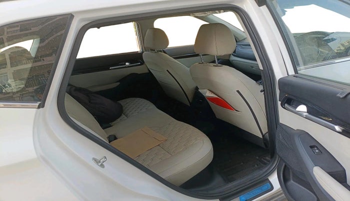 2022 KIA SELTOS HTX 1.5 DIESEL AT, Diesel, Automatic, 1,03,922 km, interior