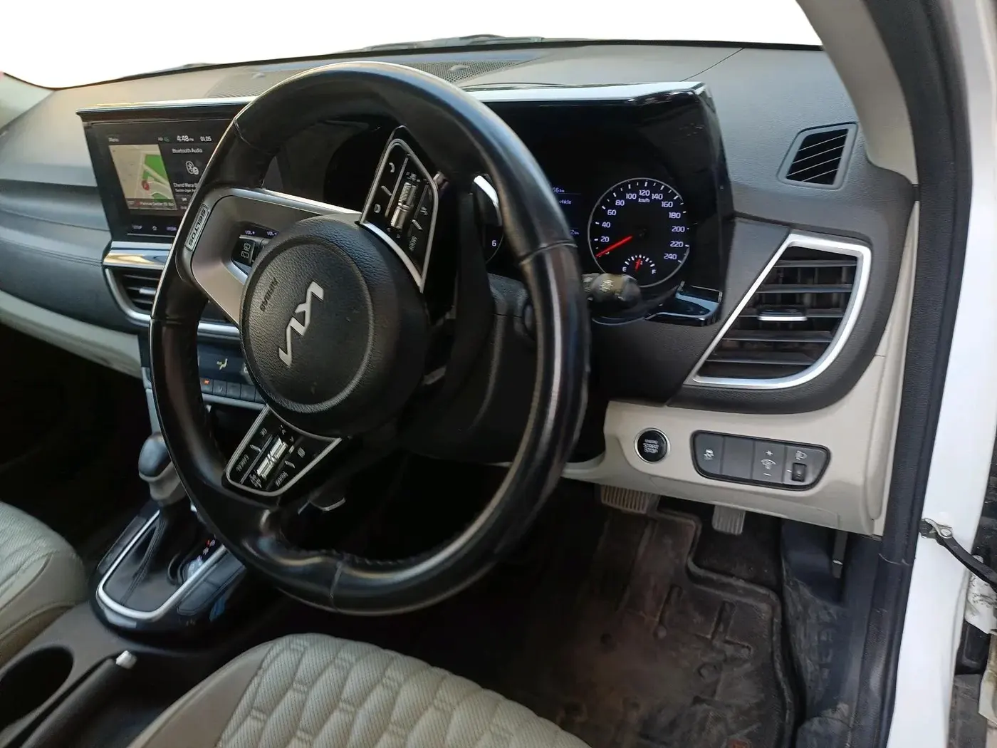 2022 KIA SELTOS HTX 1.5 DIESEL AT, Diesel, Automatic, 1,03,922 km, interior