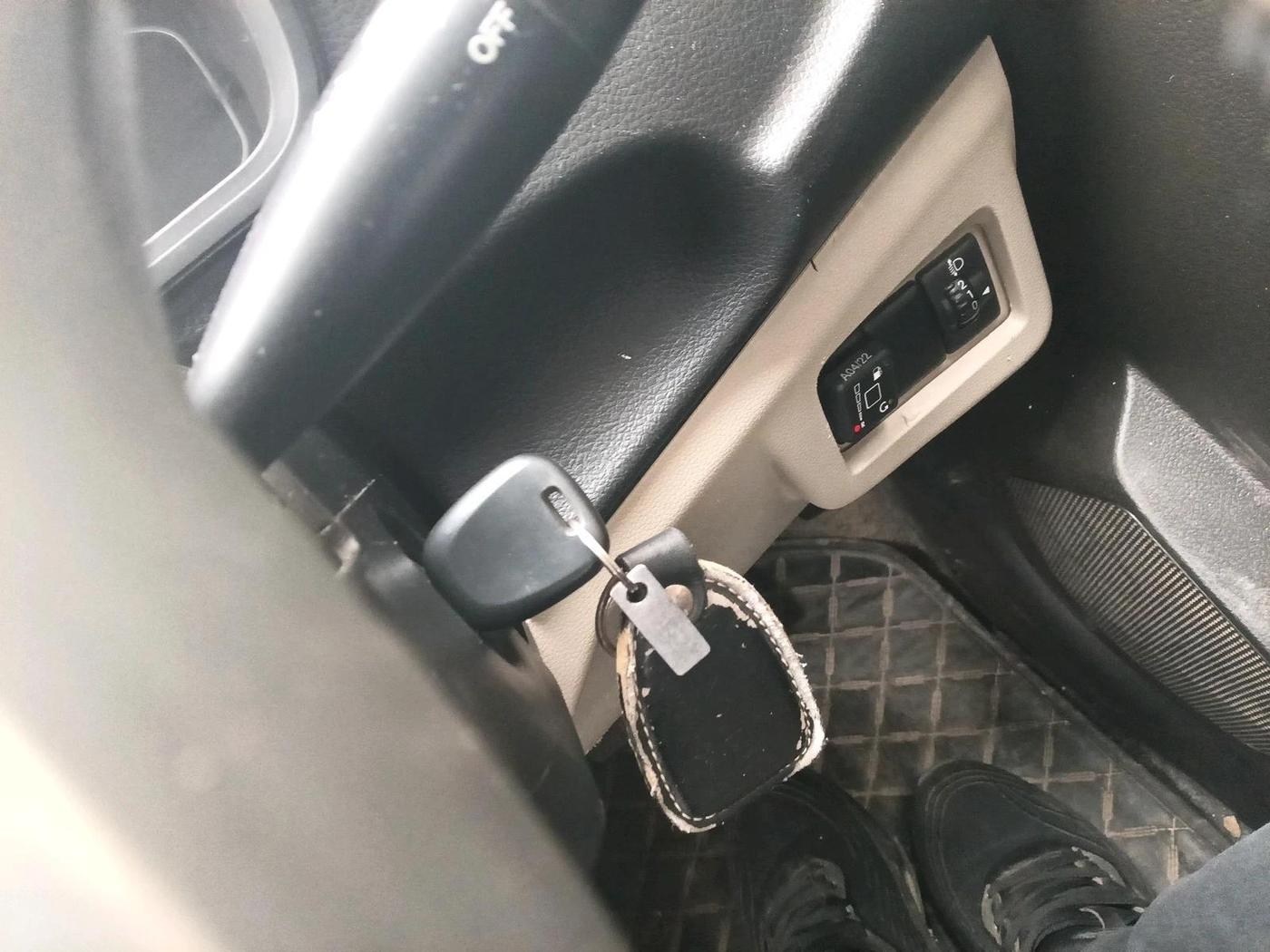 2019 Maruti Alto VXI, CNG, Manual, 1,05,354 km, interior