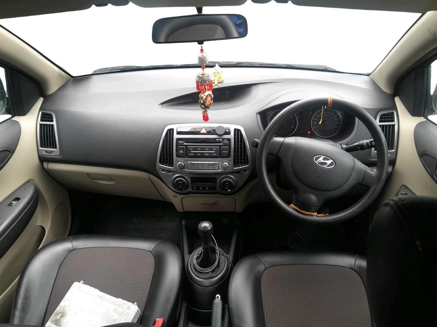 2012 Hyundai i20 MAGNA (O) 1.2, Petrol, Manual, 60,342 km, interior