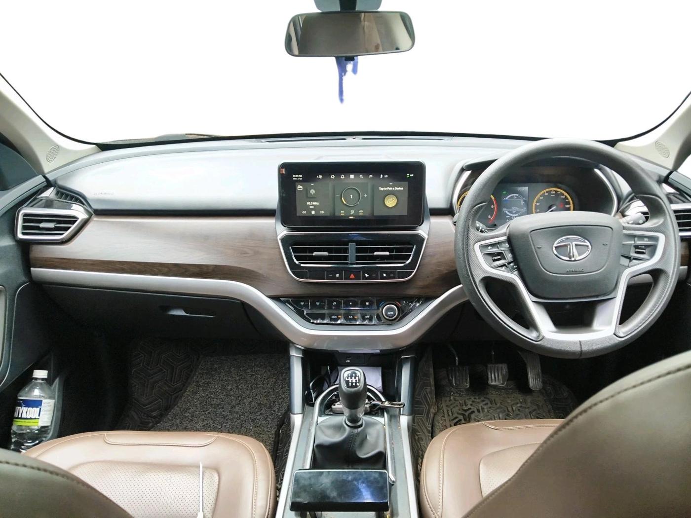 2023 Tata Harrier XT PLUS 2.0L KRYOTEC, Diesel, Manual, 53,140 km, interior