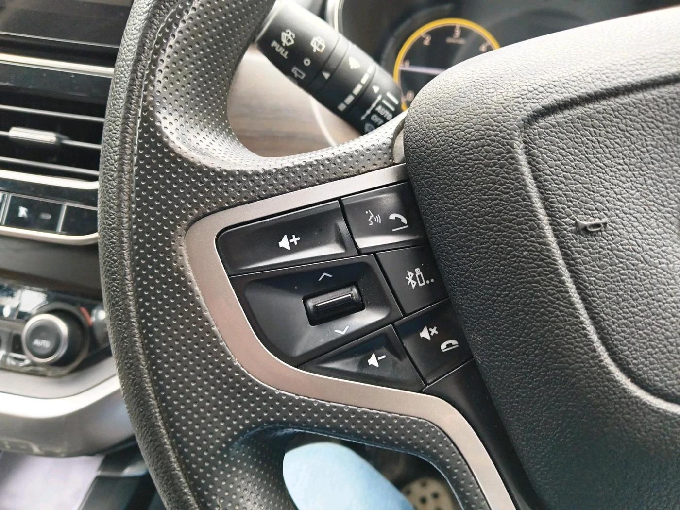 2023 Tata Harrier XT PLUS 2.0L KRYOTEC, Diesel, Manual, 53,140 km, interior