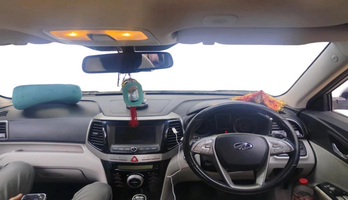 2019 Mahindra XUV300 W8 (O) 1.2 PETROL, Petrol, Manual, 72,679 km, interior