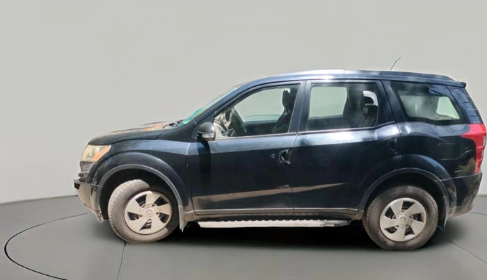 2015 Mahindra XUV500 W6, Diesel, Manual, 1,08,299 km, exterior