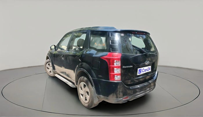 2015 Mahindra XUV500 W6, Diesel, Manual, 1,08,299 km, exterior