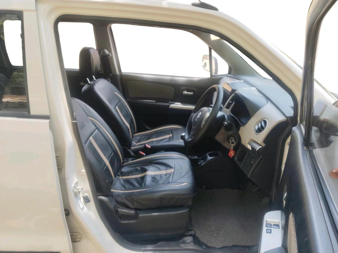 2014 Maruti Wagon R 1.0 LXI, Petrol, Manual, 20,976 km, interior