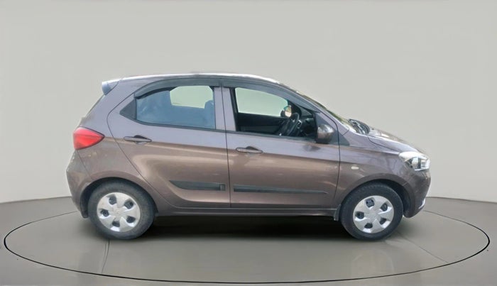 2017 Tata Tiago XT PETROL, Petrol, Manual, 1,14,008 km, exterior