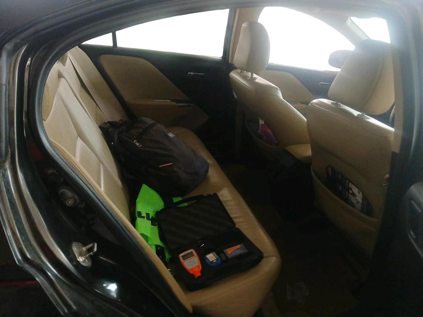 2015 Honda City 1.5L I-VTEC VX, Petrol, Manual, 1,01,554 km, interior