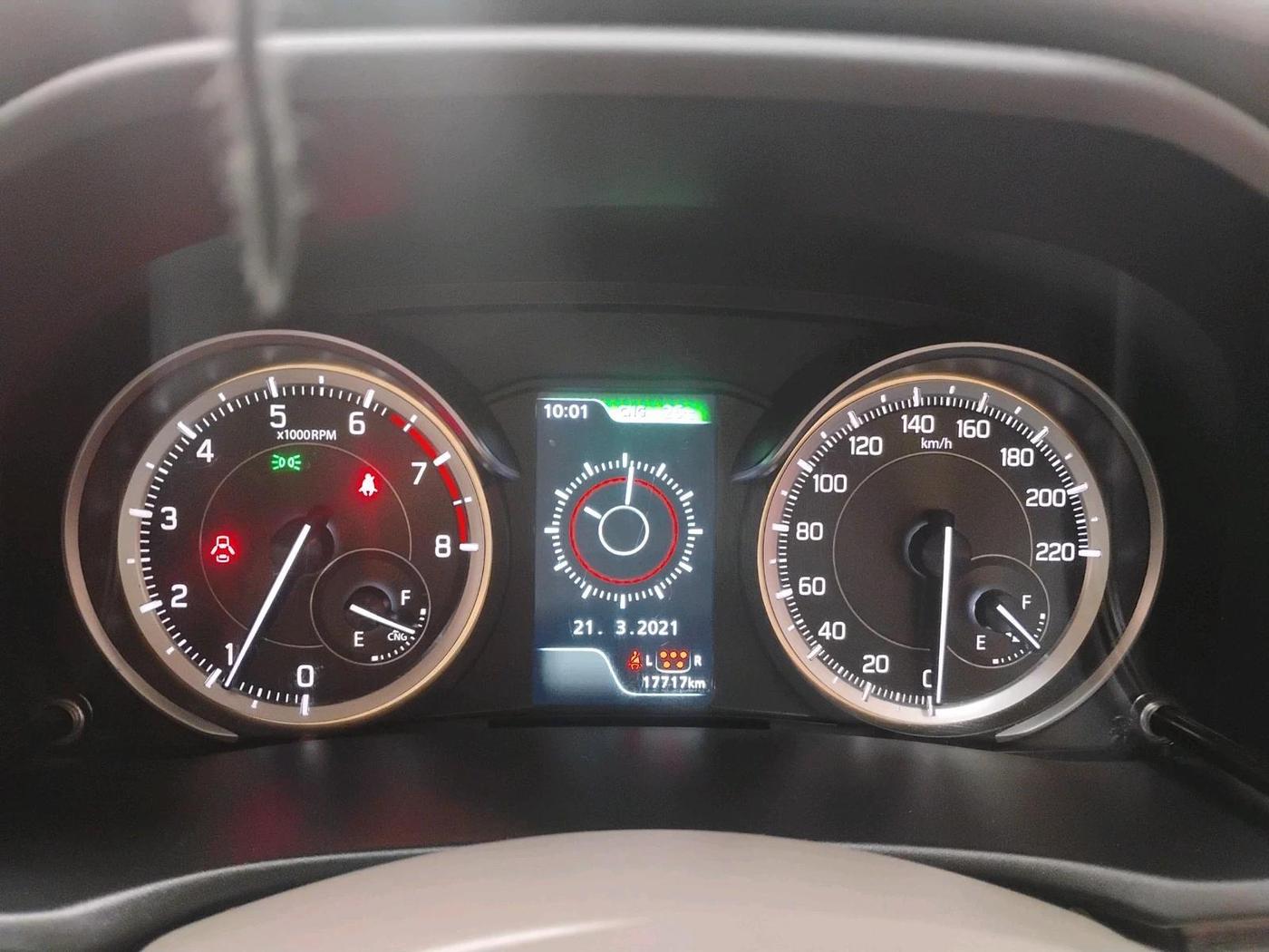 2025 Maruti Ertiga ZXI (O) CNG, CNG, Manual, 17,717 km, interior