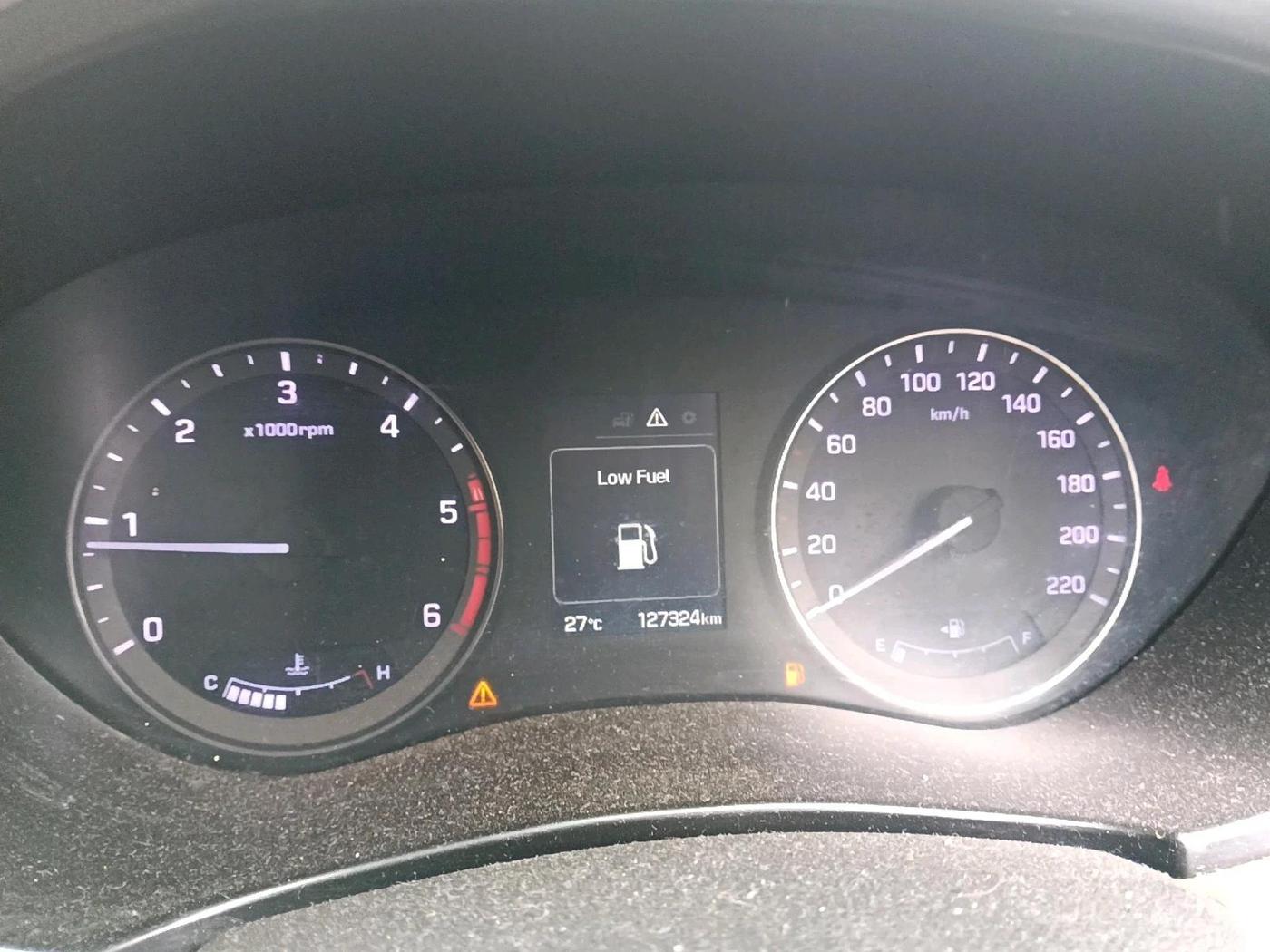 2015 Hyundai Elite i20 ASTA 1.4 CRDI, Diesel, Manual, 1,27,324 km, interior