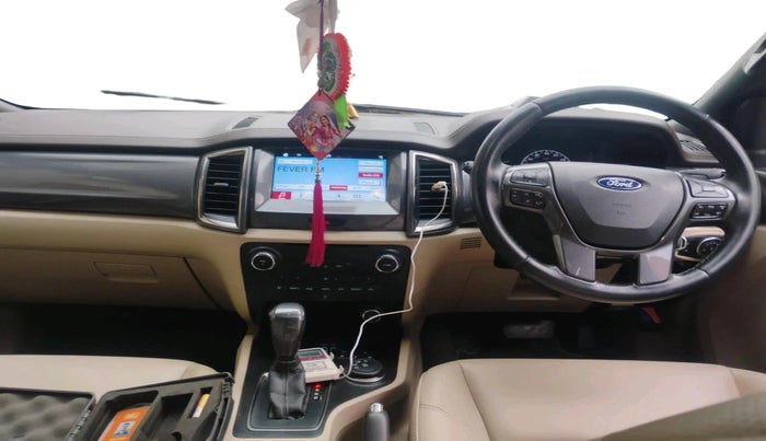 2017 Ford Endeavour TITANIUM 3.2 4X4 AT, Diesel, Automatic, 85,739 km, interior